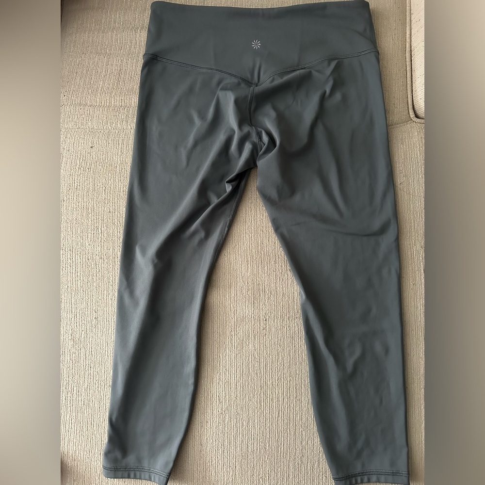 Athleta Elation Train 7/8 Tight Size Large - Picture 2 of 4